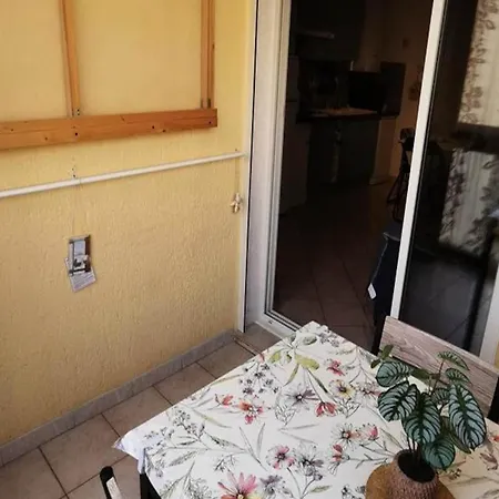 Studio For 4 People *